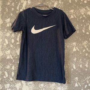 Nike drifit shirt size 6 (5/$25)